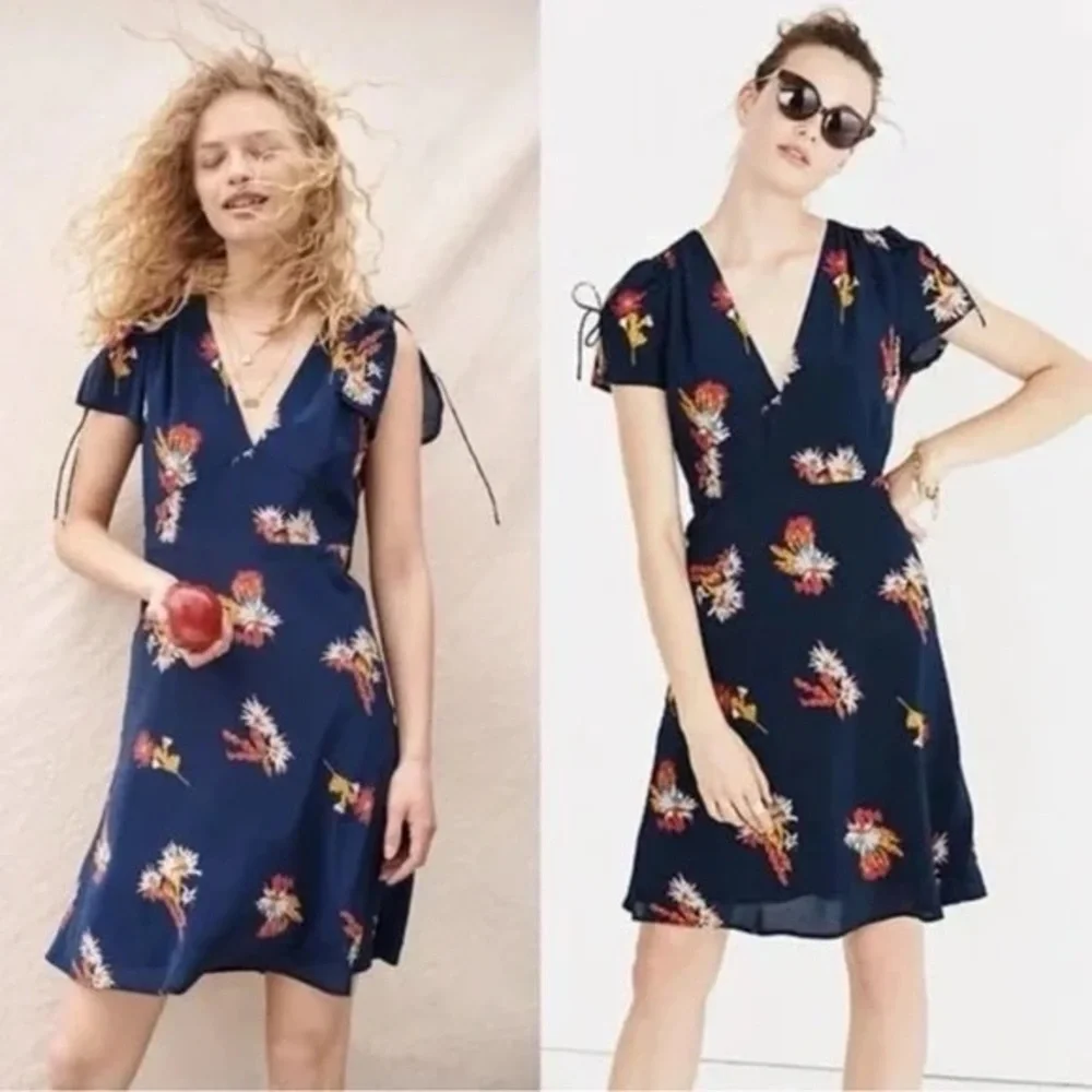 Madewell Silk Poppy Dress in Cactus Flower Navy Floral Fit and Flare Mini - Picture 7 of 16